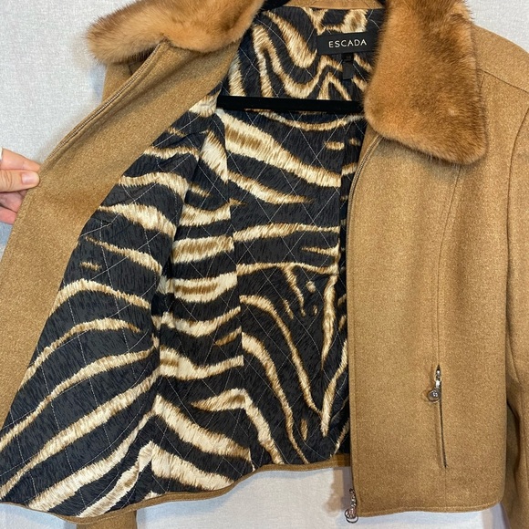 Gorgeous Escada Tan Wool/Camel/Silk Jacket with Mink Collar SZ 38 LIKE NEW - Picture 7 of 11